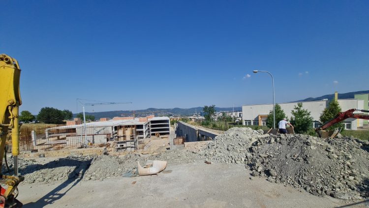 Kod UKC RS se pojavilo klizište, Stanivuković pozvao Đajića: Podnesi ostavku!