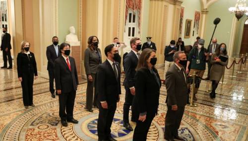 Koje su strategije demokrata i republikanaca na suđenju Trumpu?