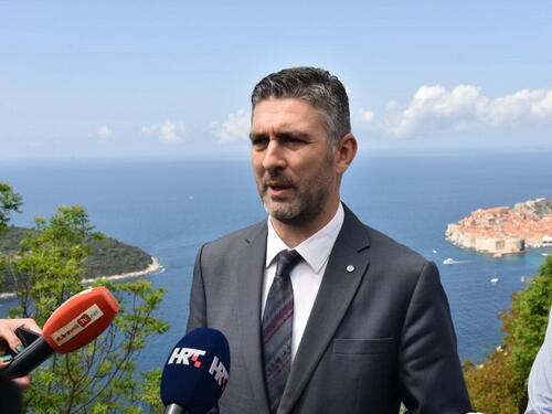 Kokain se u Dubrovniku šmrče na svakom kantunu, potrošnja se mjesečno može mjeriti u kamionima!