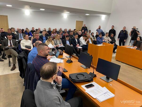 Slom Koksare Lukavac: Nema zakupca, radnici idu u masovni otkaz