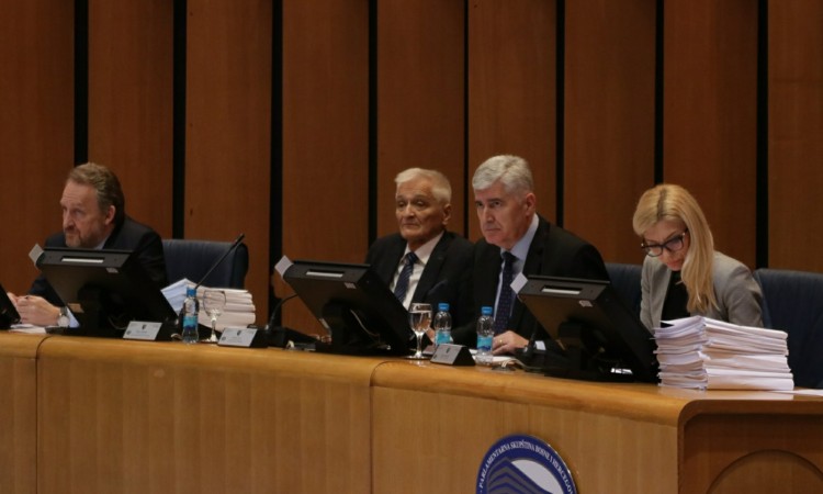 Kolegij Doma naroda zasjedao kratko, bez izjava za medije