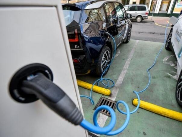 Koliko su pojeftinili novi električni automobili?