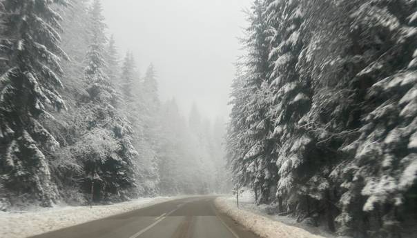 Kolovoz u BiH vlažan, oprez zbog magle, poledice i odrona