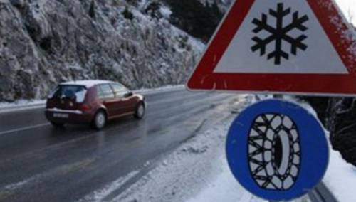 Kolovozi mjestimično vlažni s poledicom