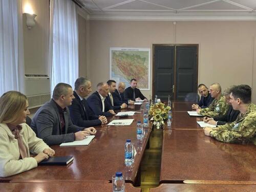 Komandant EUFOR-a u oproštajnoj posjeti ministru odbrane BiH