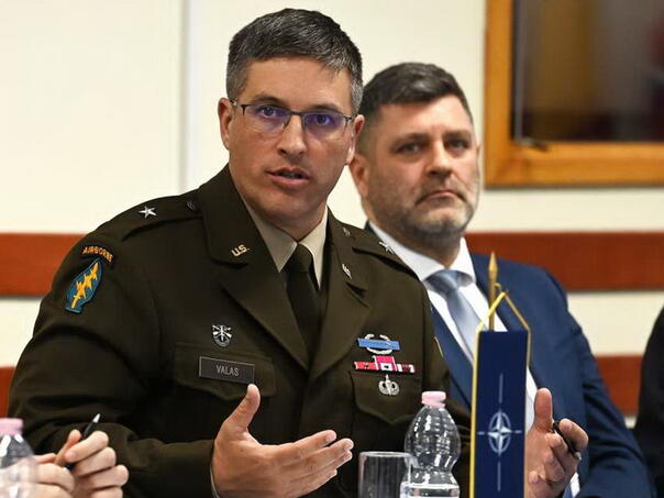 Komandant NATO Štaba u Sarajevu uputio poruku