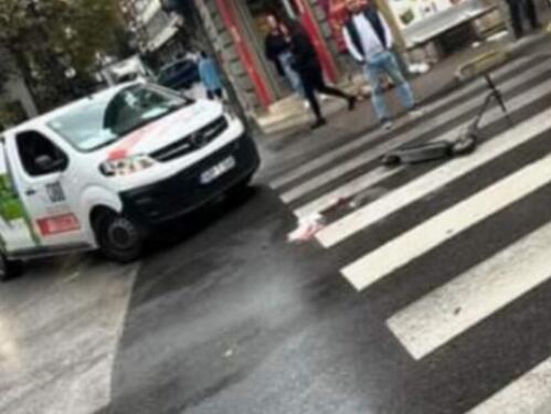 Kombi udario čovjeka na romobilu na Čobaniji