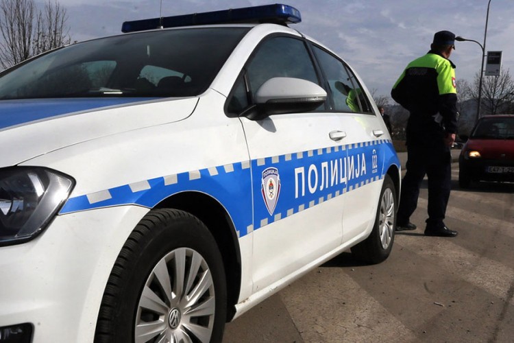 Kombi udario pješaka u Zvorniku