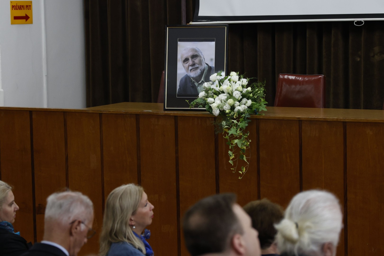 Održana komemoracija povodom smrti Dževada Karahasana