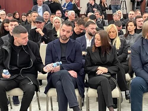 Komemoracija Saši Popoviću: Brojne poznate ličnosti stigle