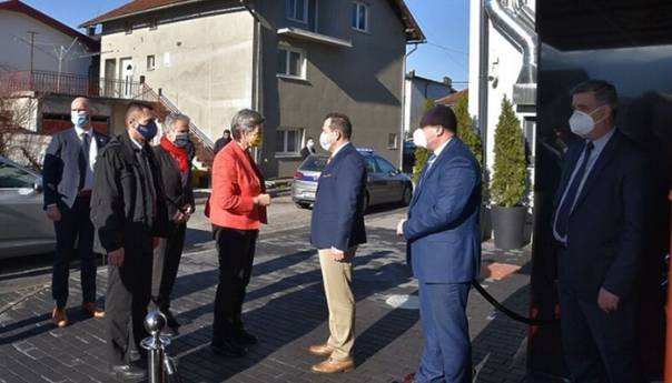 Komesarka EU za unutrašnje poslove sa Cikotićem u Bihaću