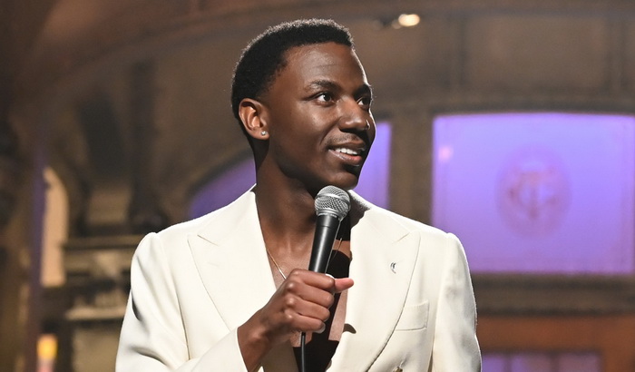 Komičar Jerrod Carmichael vodit će dodjelu Zlatnih globusa