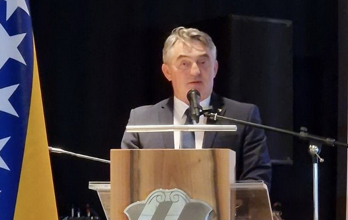 Komšić: BiH je država onih koji se sa njome identificiraju