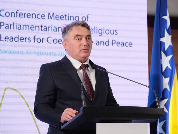 Komšić: BiH na tu temu mira i (su)života ima šta reći