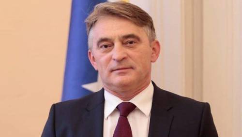 Komšić čestitao pobjedu Milanoviću: Novi put i snaga