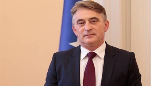 Komšić čestitao Svjetski dan slobode medija