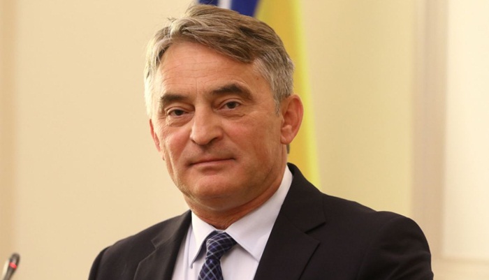 Komšić čestitao Uskrs kardinalu Puljiću i svim katolicima