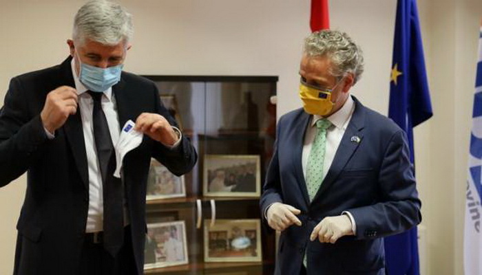 Komšić: Čović je našao za shodno čak i da ponizi Sattlera