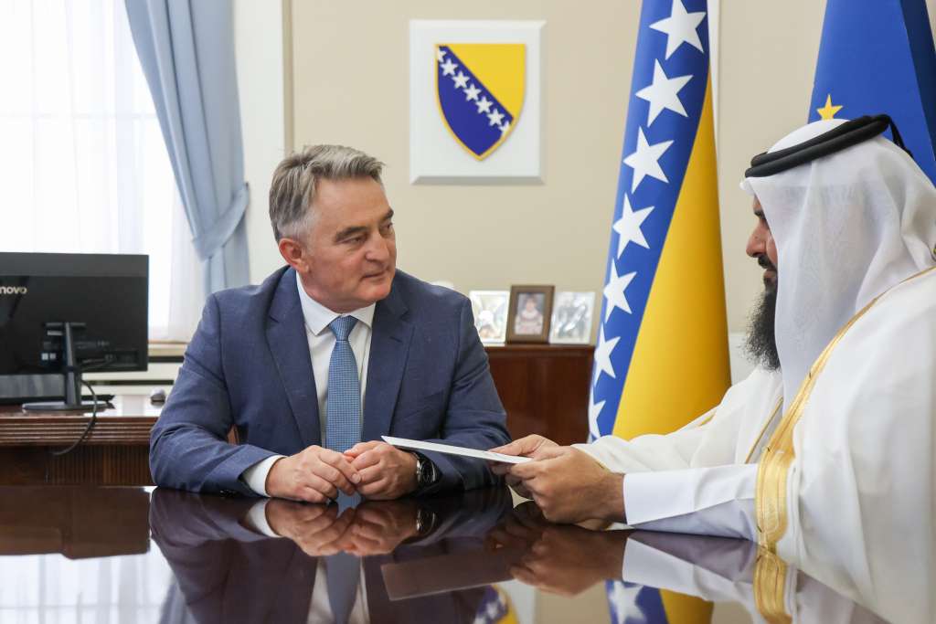 Komšić dobio poziv iz Katara za učešće na svjetskom samitu