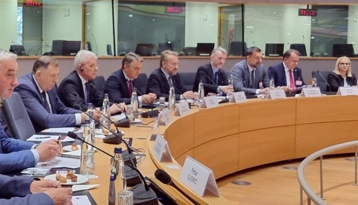 Komšić: Dodik pristao na poštivanje presuda za genocid