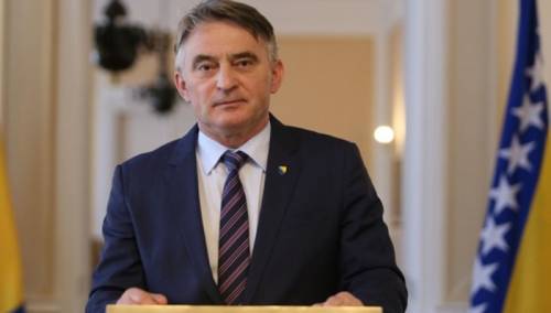 Komšić: Dodika ne može spasiti Vučić, nego usvajanje zahtjeva HDZ-a