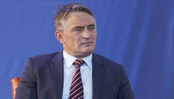 Komšić: Dodikov prijedlog podstiče iseljavanje Srba iz BiH