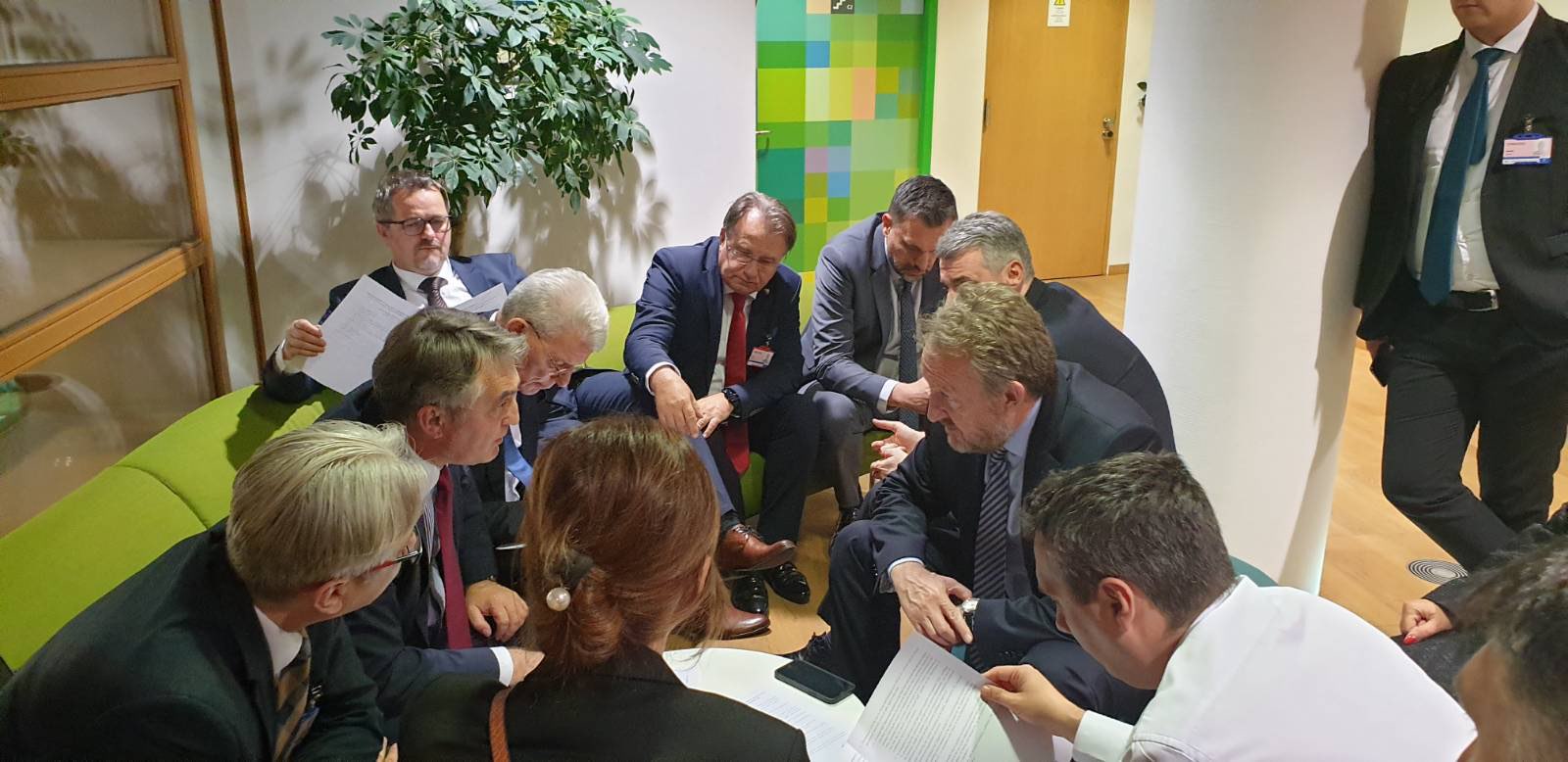 Komšić: Dokument prihvatljiv, pristao je i Dodik, želje Hotela neispunjene 