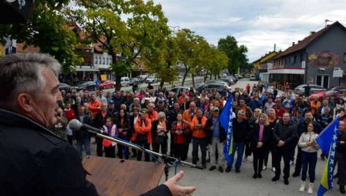 Komšić: Građanska država nije iluzija nego alternativa lopovima i neprijateljima BiH