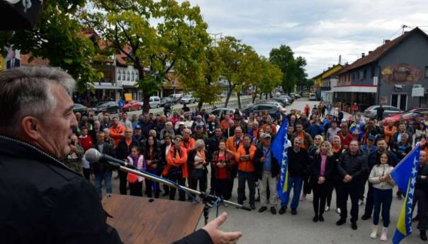 Komšić: Građanska država nije iluzija nego alternativa lopovima i neprijateljima BiH