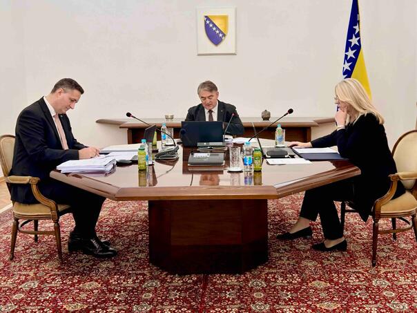 Komšić i Bećirović objavili detalje: Šta je usvojeno novim budžetom