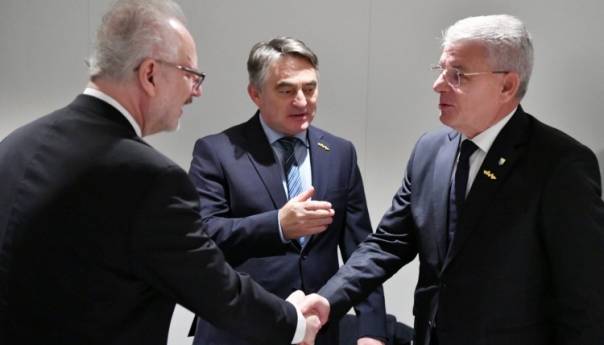 Komšić i Džaferović s predsjednikom Latvije o intenziviranju saradnje