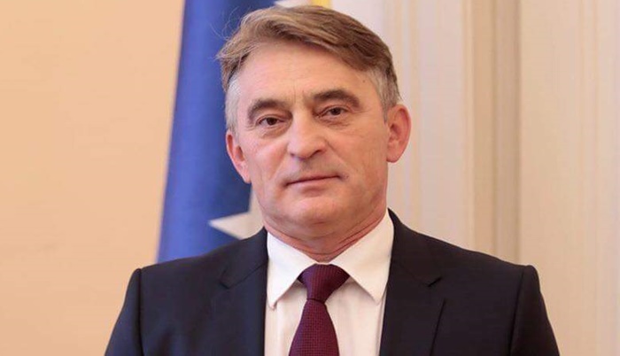 Komšić izašao iz samoizolacije