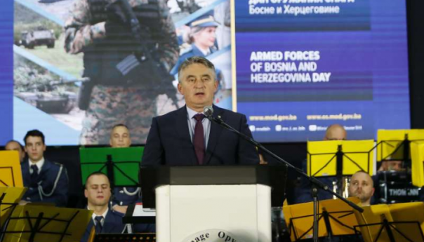 Komšić: Jake OS BiH garancija opstanka i stabilnosti države