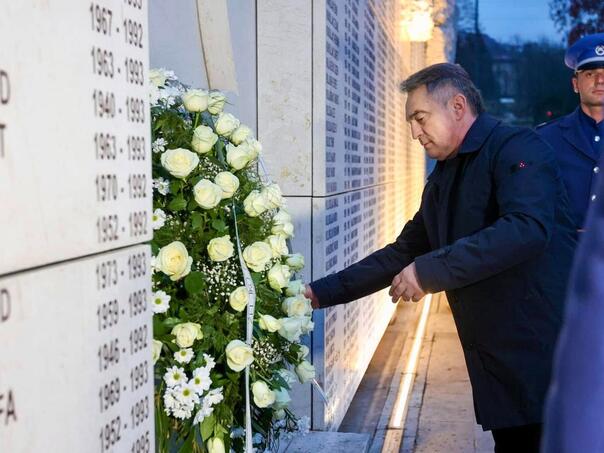 Komšić: Kao što je bio u Srebrenici, ono što se dešava u Gazi je genocid