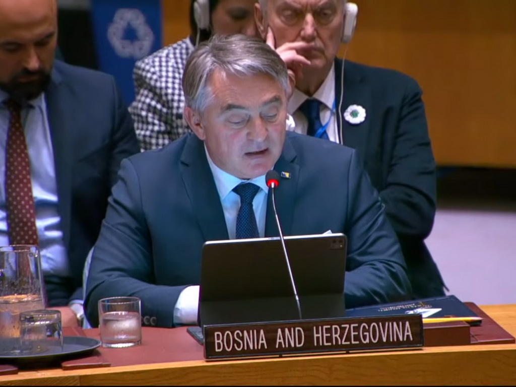 Komšić: Meta nije Schmidt, nego OHR - to bi značilo kraj mirovnog sporazuma