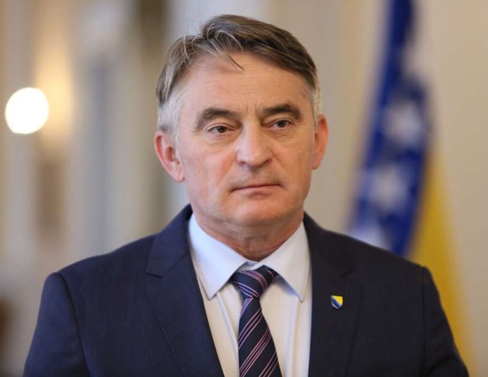 Komšić: Nadlijetanje aviona nije spriječilo genocid, neće ni obilježavanje 9. januara