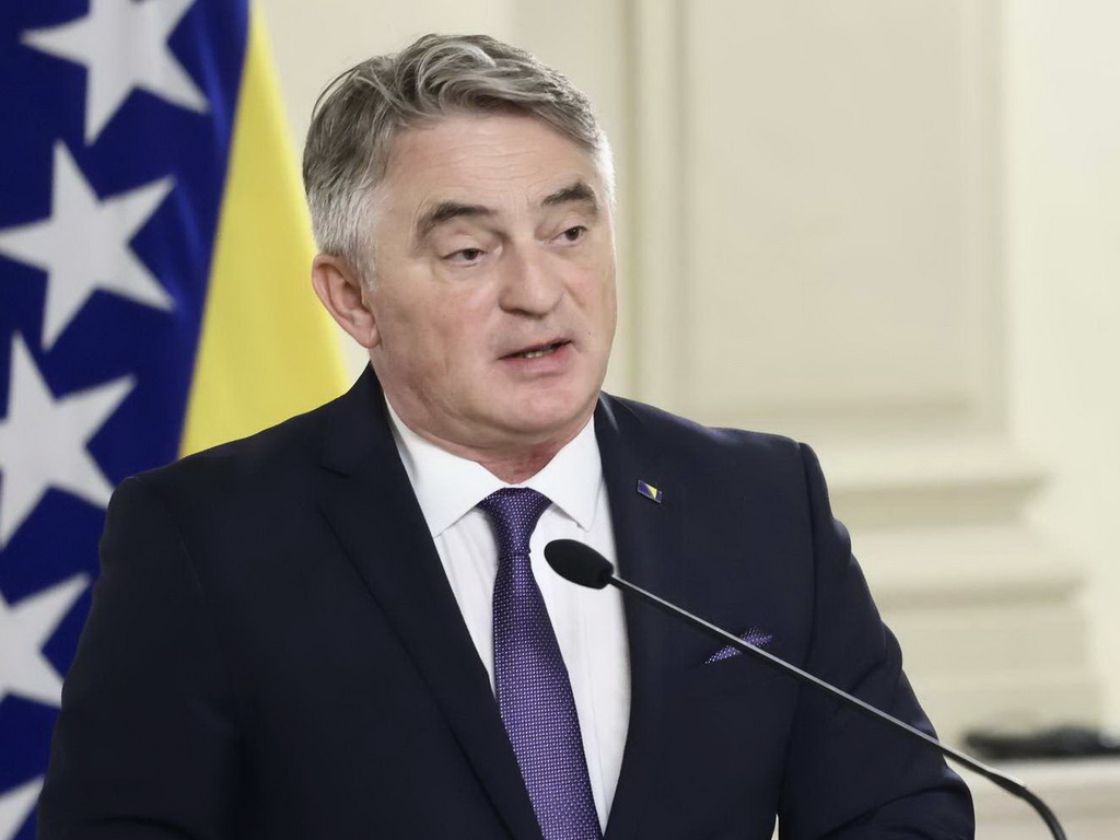 Komšić nakon tragedije kod Brčkog: "Vječno ćemo biti zahvalni italijanskim vojnicima"