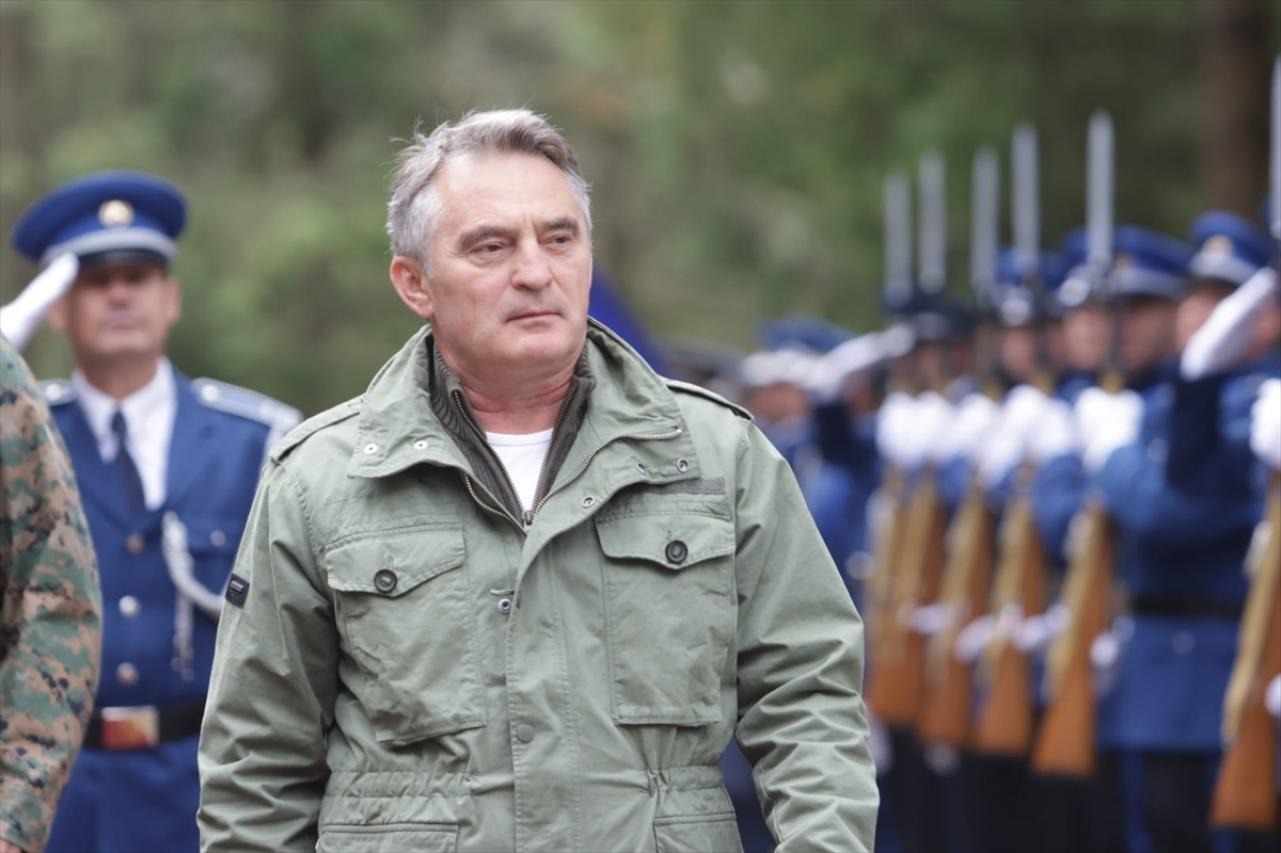 Komšić: Ne smijemo zaboraviti kome dugujemo današnju slobodu