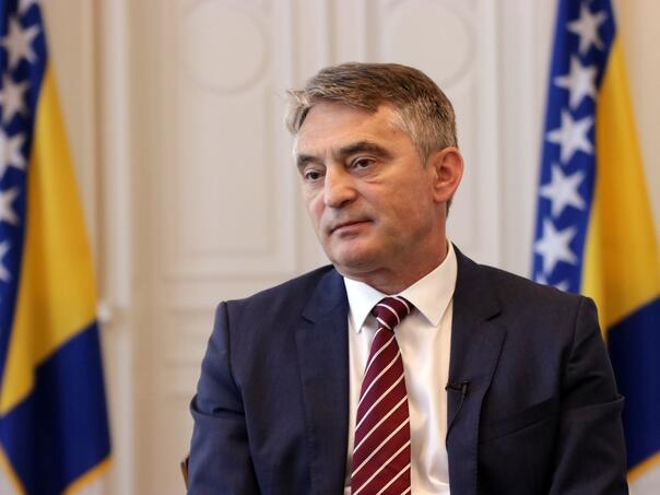 Komšić: Neka se Plenković strpi, s Vučićem su odnosi...