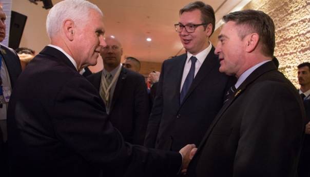 Komšić odao počast žrtvama holokausta i susreo se s potpredsjednikom SAD-a