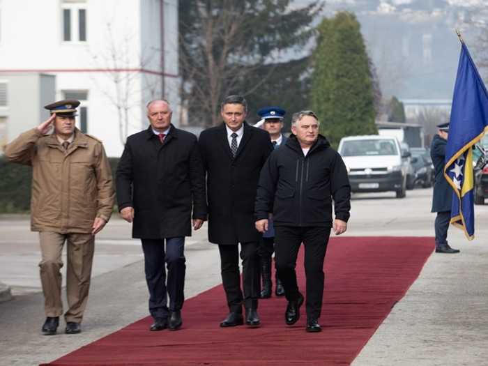 Komšić: Ponosan sam na svakog pripadnika OSBiH
