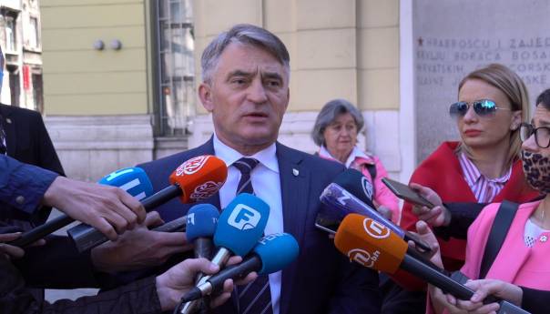 Komšić: Priča o non paperu je fašizam