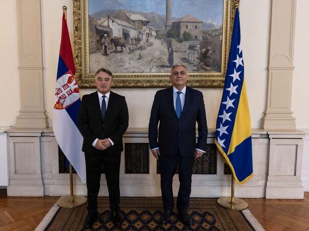 Komšić: BiH želi konstruktivnu saradnju sa Srbijom