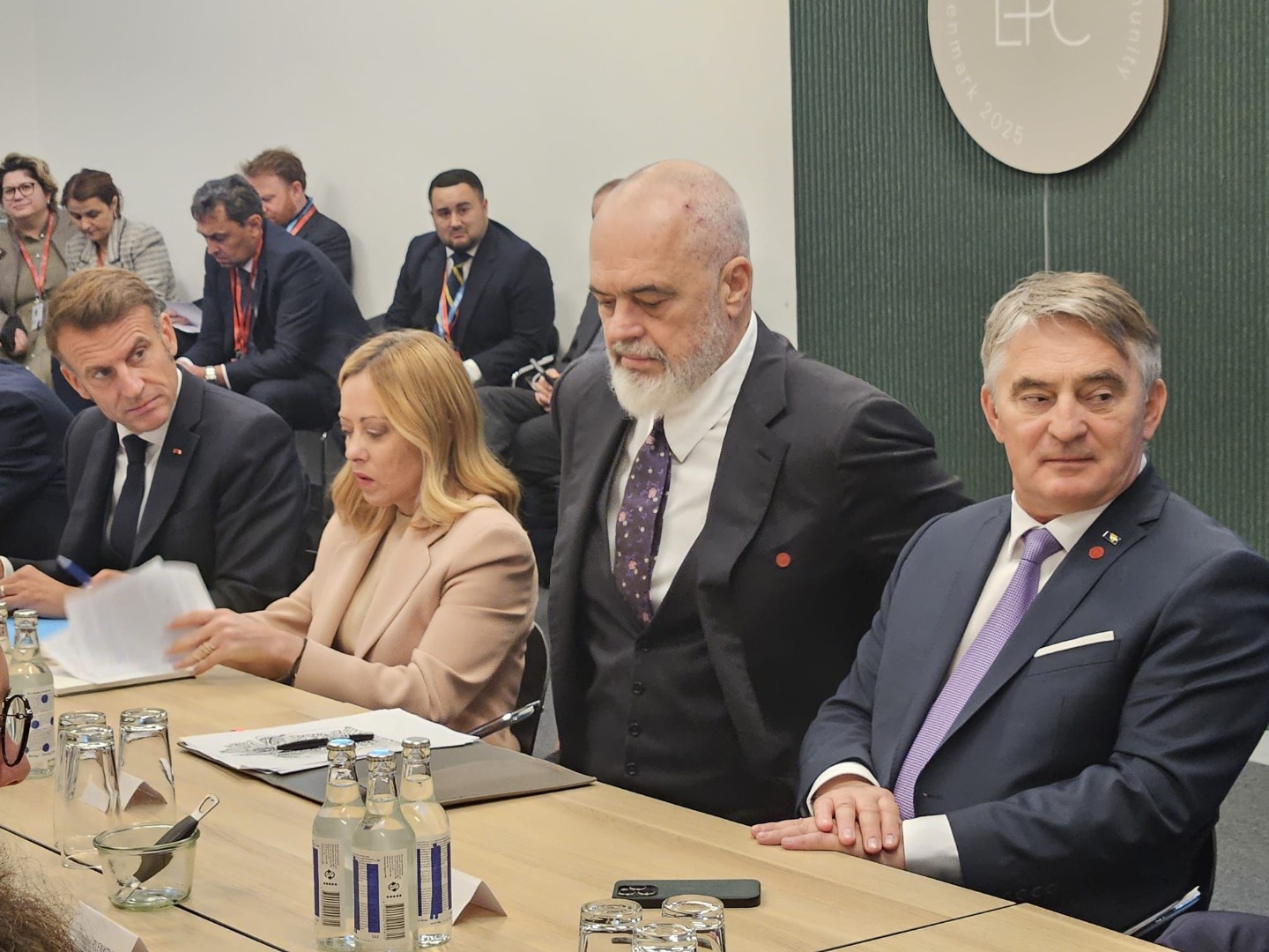 Komšić prisustvovao sastanku na poziv Macrona i Meloni