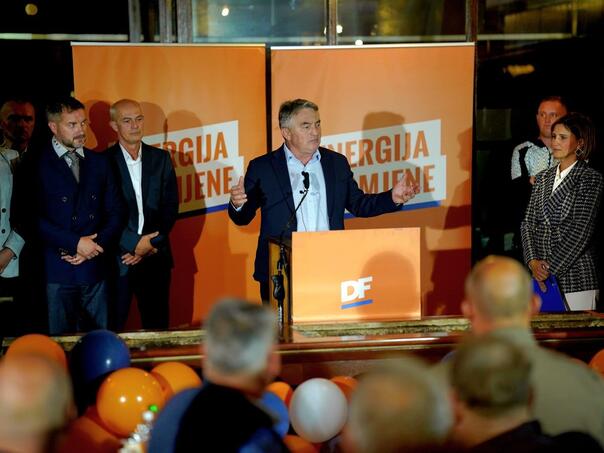 Komšić: Rast stranke u Sarajevu i drugim sredinama, prilika za analize