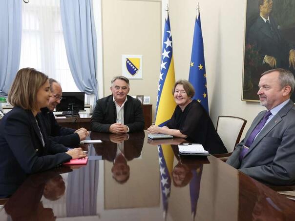 Komšić: Saradnja s Češkom ključna za reforme i evropske integracije