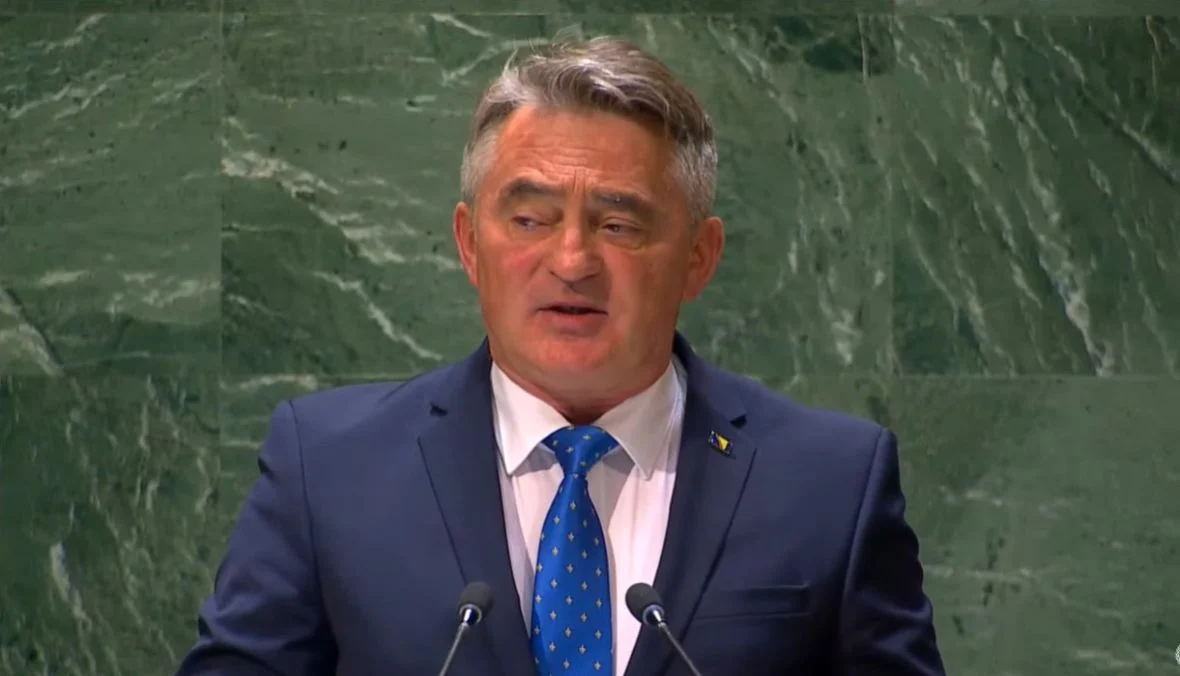 Komšić: Sjaj ljiljana na našim prsima osvjetljuje put našoj djeci