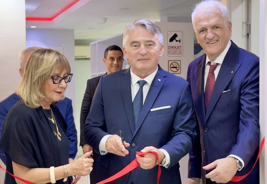 Komšić svečano otvorio Počasni konzulat Bosne i Hercegovine u Antaliji
