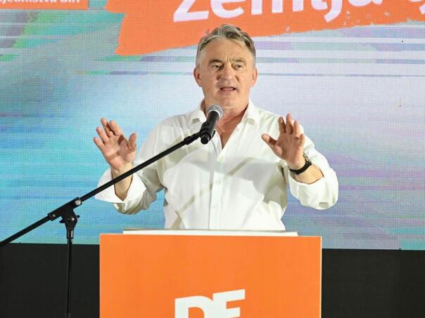 Komšić u Čeliću pozvao na okupljanje: Opet je prilika da se HDZ i SNSD izbace iz vlasti