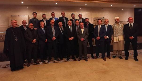 Komšić u posjeti bh. dijaspori u Kanadi: Susret od historijskog značaja